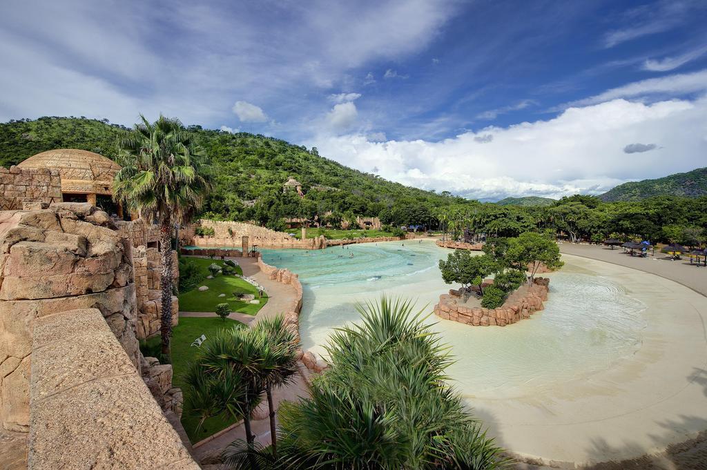 The Palace Of The Lost City At Sun City Resort Exterior photo