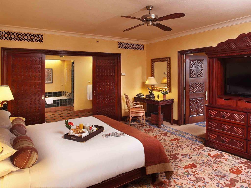 The Palace Of The Lost City At Sun City Resort Room photo